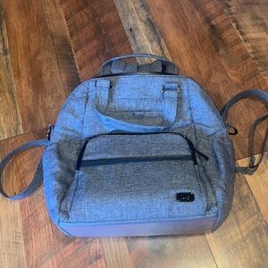 Nwot Lug backpack/ crossbody bag demoniac color